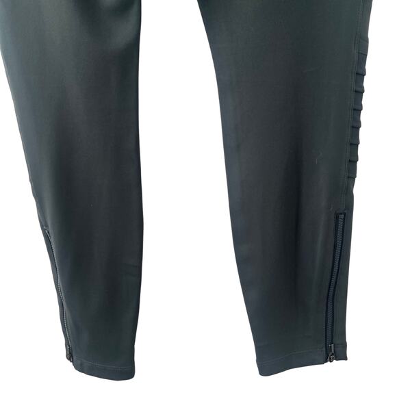 Athleta Delancey Motto Tight Leggings Grey Small Petite Workout Running Pilates - Picture 7 of 8